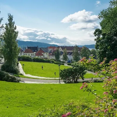 Appartamento 500m To Bryggen - 5m To Bus I 2 Floors & Bathrooms