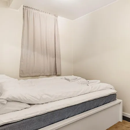 Διαμέρισμα 500m To Bryggen - 5m To Bus I 2 Floors & Bathrooms Μπέργκεν